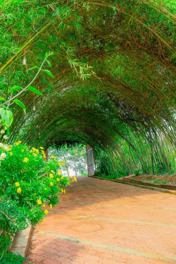 Phuong Nam Gia Trang Farmstay Gia Nghia Екстер'єр фото